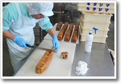 木古内工場　菓子パン製造ライン